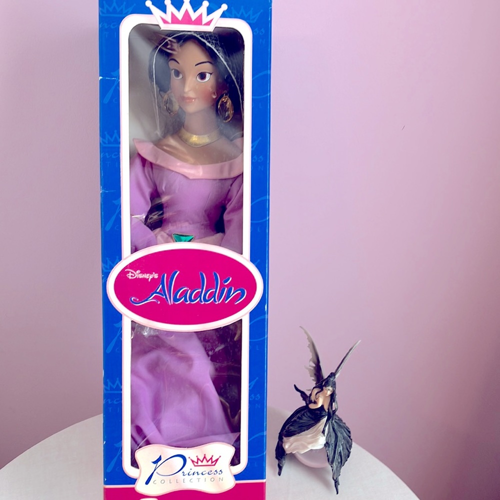 Beautiful Disney’s princess collection. Jasmine